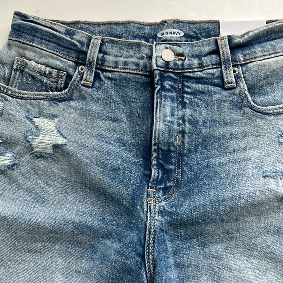 NWT Old Navy high waisted zip closure distressed faded blue 7” jean short cutoff - Picture 2 of 15